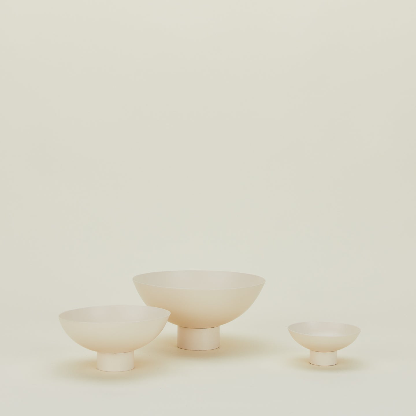 Essential Footed Bowl - Ivory