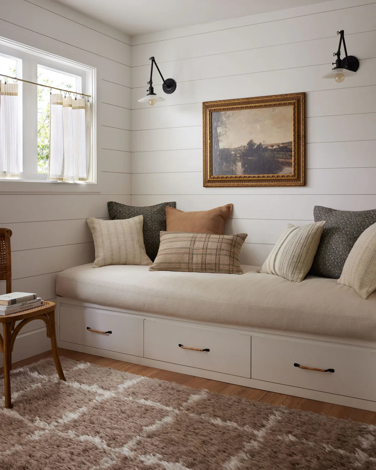 Angela Rose Calista Par0018 Tan / Slate PIllow