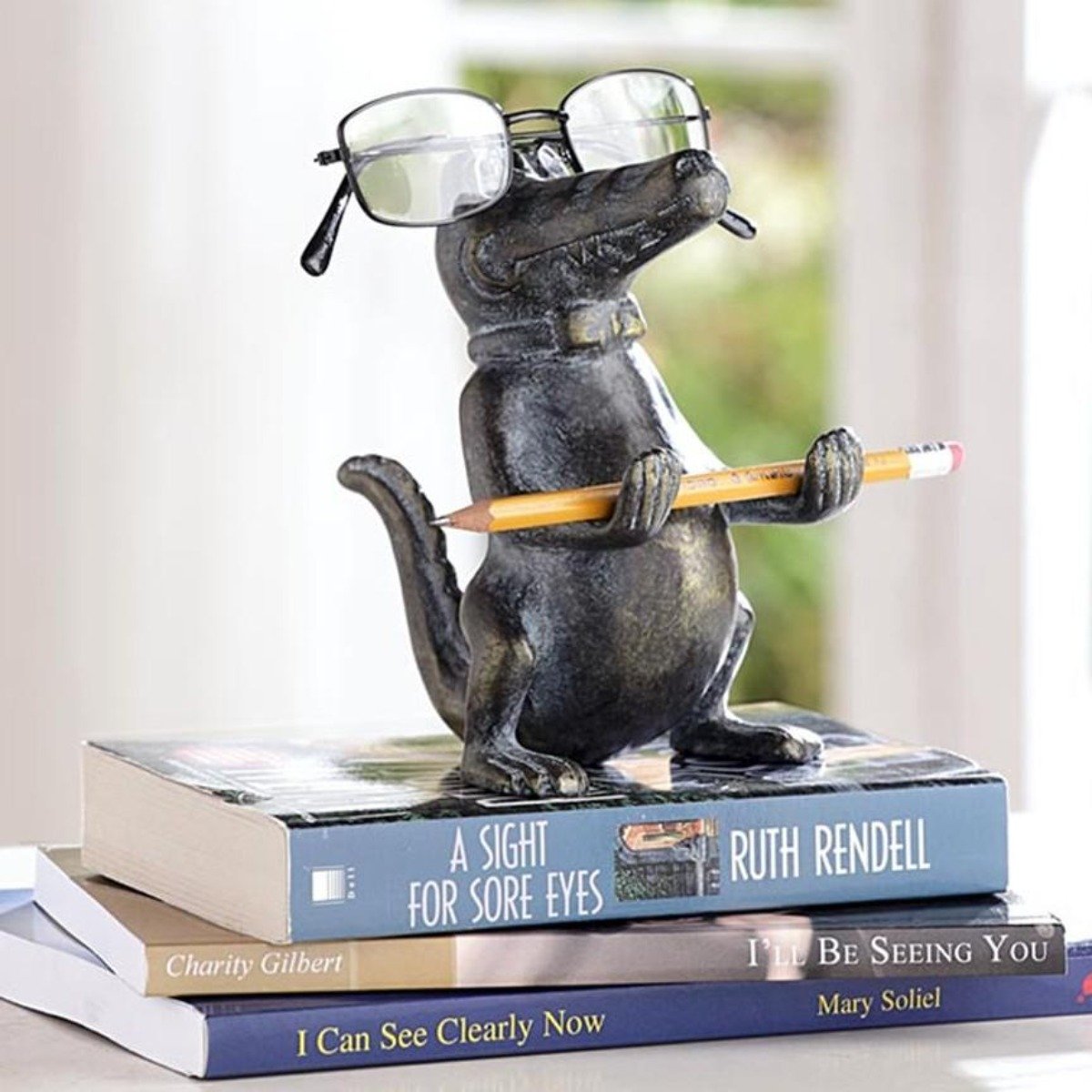 Alligator Eyeglass Stand